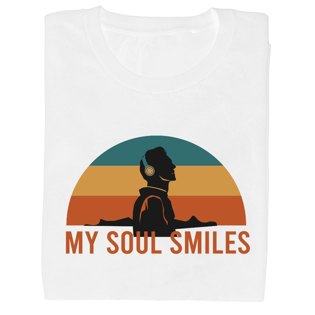 MY SOUL SMILES relaxed fit graphic t-shirt
